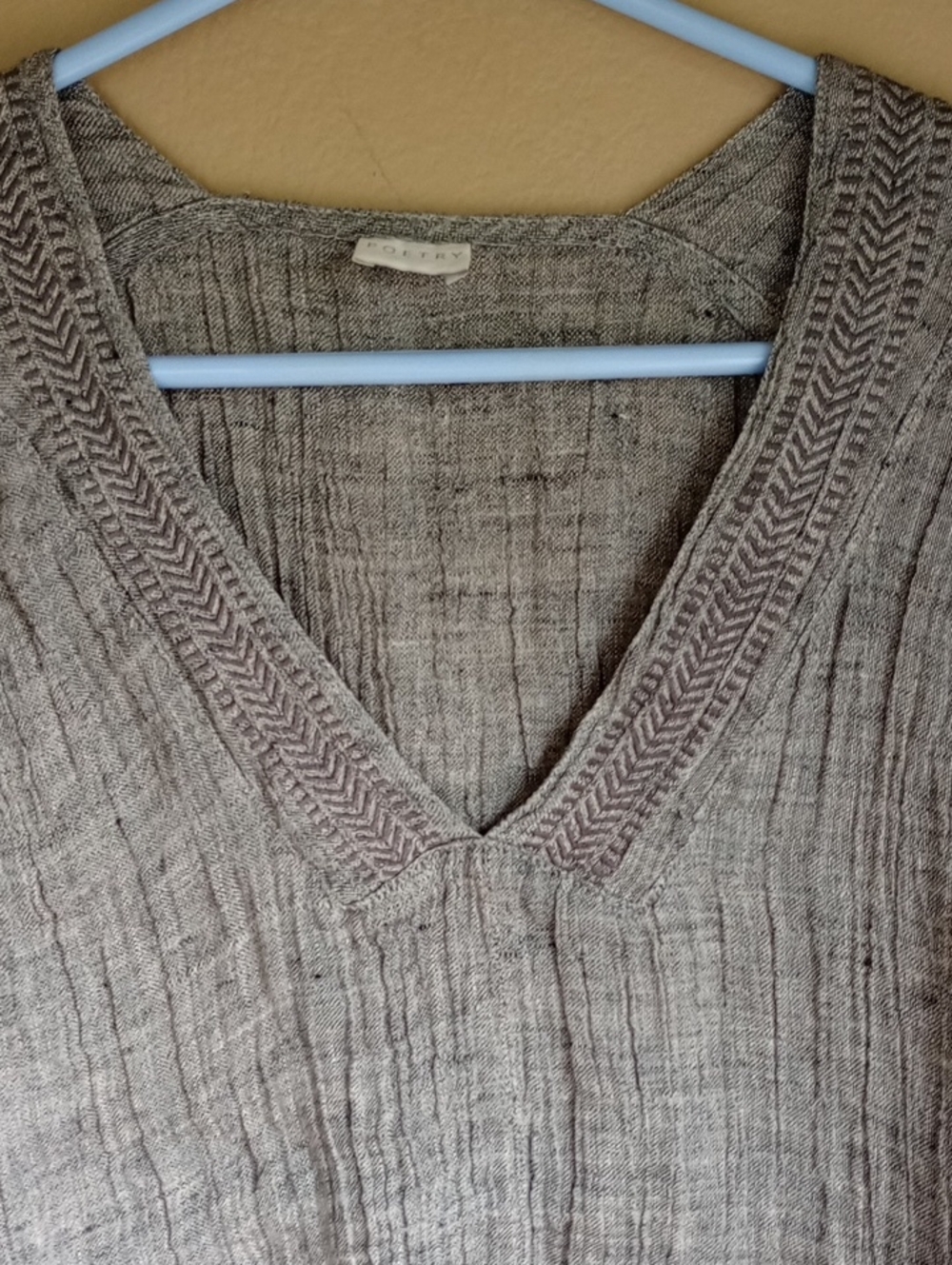 Poetry Linen V Neck Embroidered Textured Top Gray Minimalist Size 8 - Picture 2 of 8